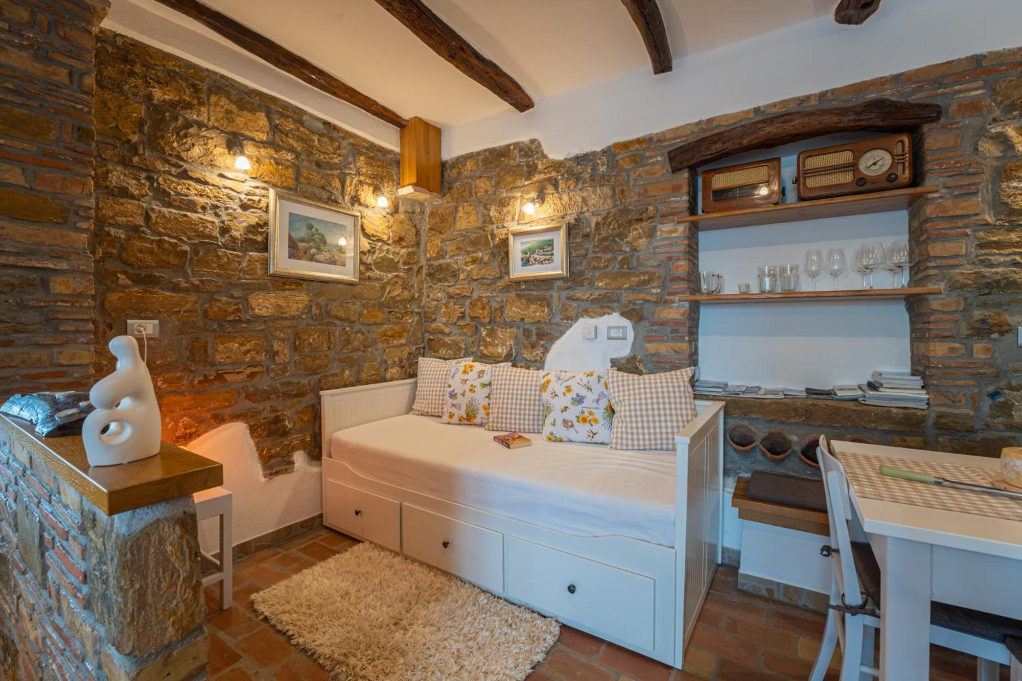 Holiday Home Belveder Motovun With Heated Pool 리바데 외부 사진