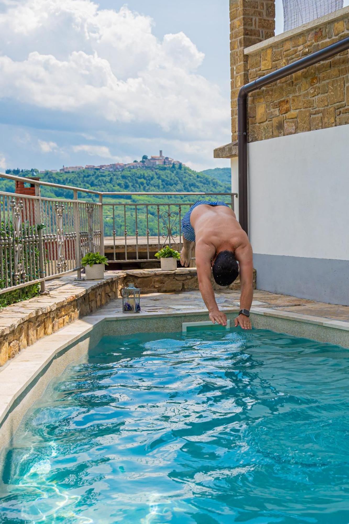 Holiday Home Belveder Motovun With Heated Pool 리바데 외부 사진