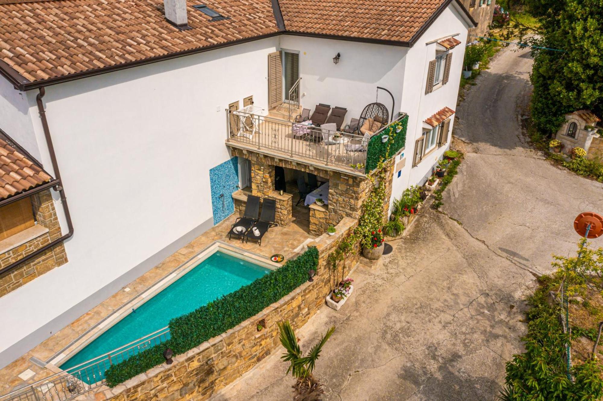 Holiday Home Belveder Motovun With Heated Pool 리바데 외부 사진