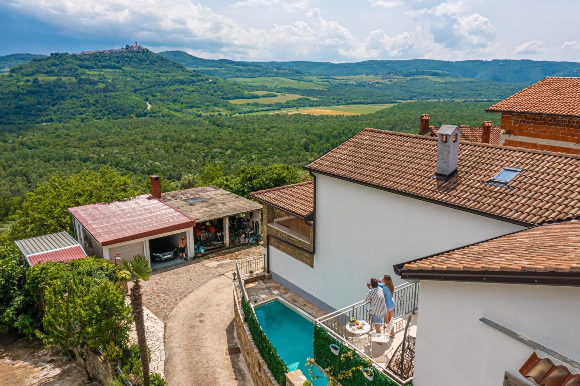 Holiday Home Belveder Motovun With Heated Pool 리바데 외부 사진